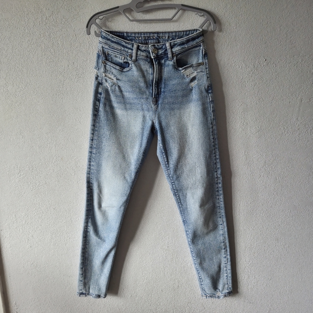 American Eagle Outfitters Light Blue Skinny Jeans